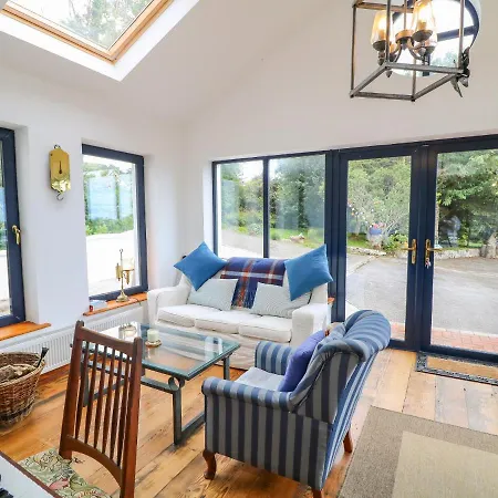 The Mermaid Дом отдыха